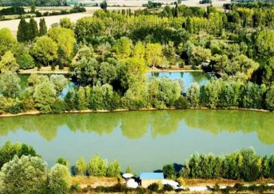 Koî Lake étang de pêche de 2ha à Rumilly-lès-Vaudes