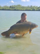 Carpes Le Domaine, étang de pêche à Rumilly-les-Vaudes