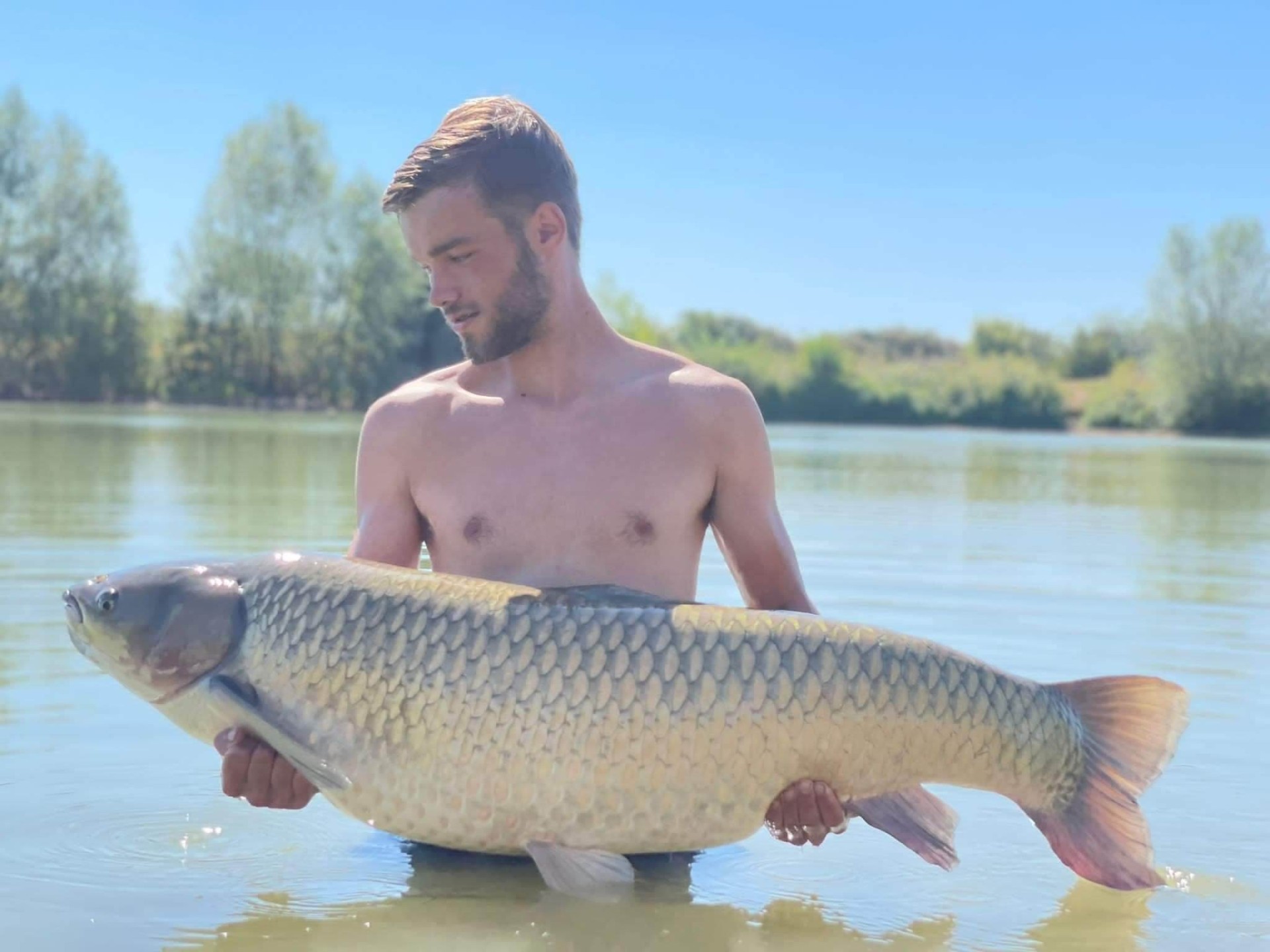 Homar Lake, étang de pêche de 6ha à Rumilly-lès-Vaudes, Aube (10)